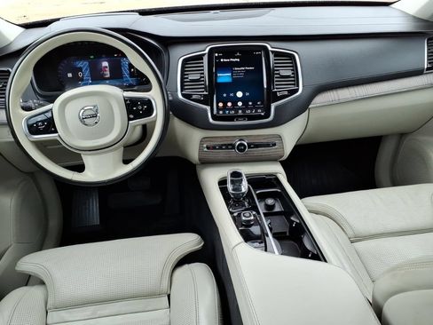Used 2023 Volvo XC90 B6 Ultimate AWD/4WD image 14