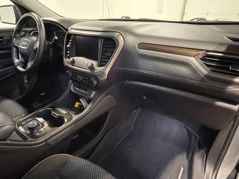 Used 2023 GMC Acadia AT4 w/ LPO, Floor Liner Package AWD/4WD image 31