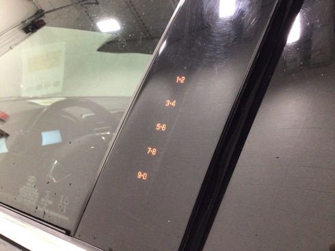 Used 2020 Ford Fusion SE w/ Equipment Group 151A image 9