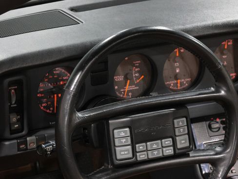 Used 1989 Pontiac Firebird Trans Am image 60