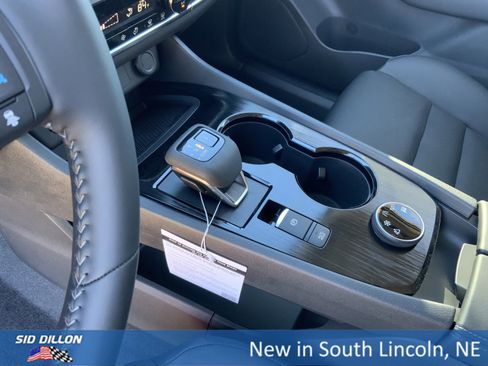 New 2026 Nissan Rogue SV image 8