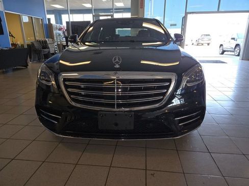 Used 2020 Mercedes-Benz S 560 4MATIC Sedan image 3