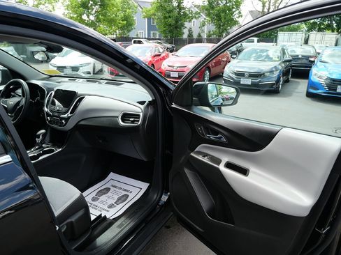 Used 2022 Chevrolet Equinox LT AWD/4WD image 22