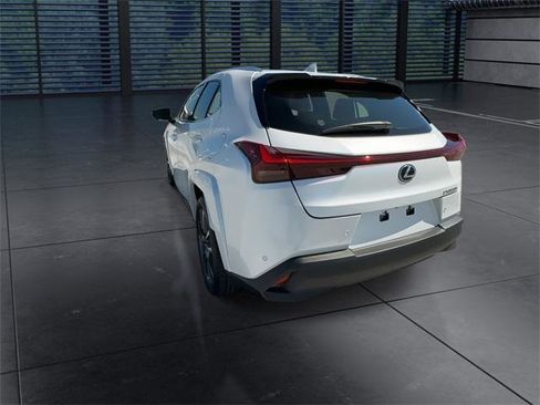 Certified 2025 Lexus UX 300h FWD w/ Accessory Package (Z1) image 6