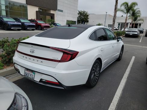 Used 2021 Hyundai Sonata Limited FWD image 5