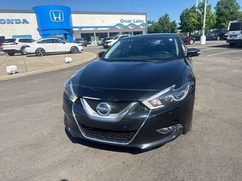 Used 2017 Nissan Maxima Platinum FWD image 2