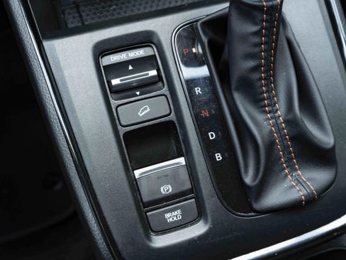 Used 2025 Honda CR-V Sport-L image 28