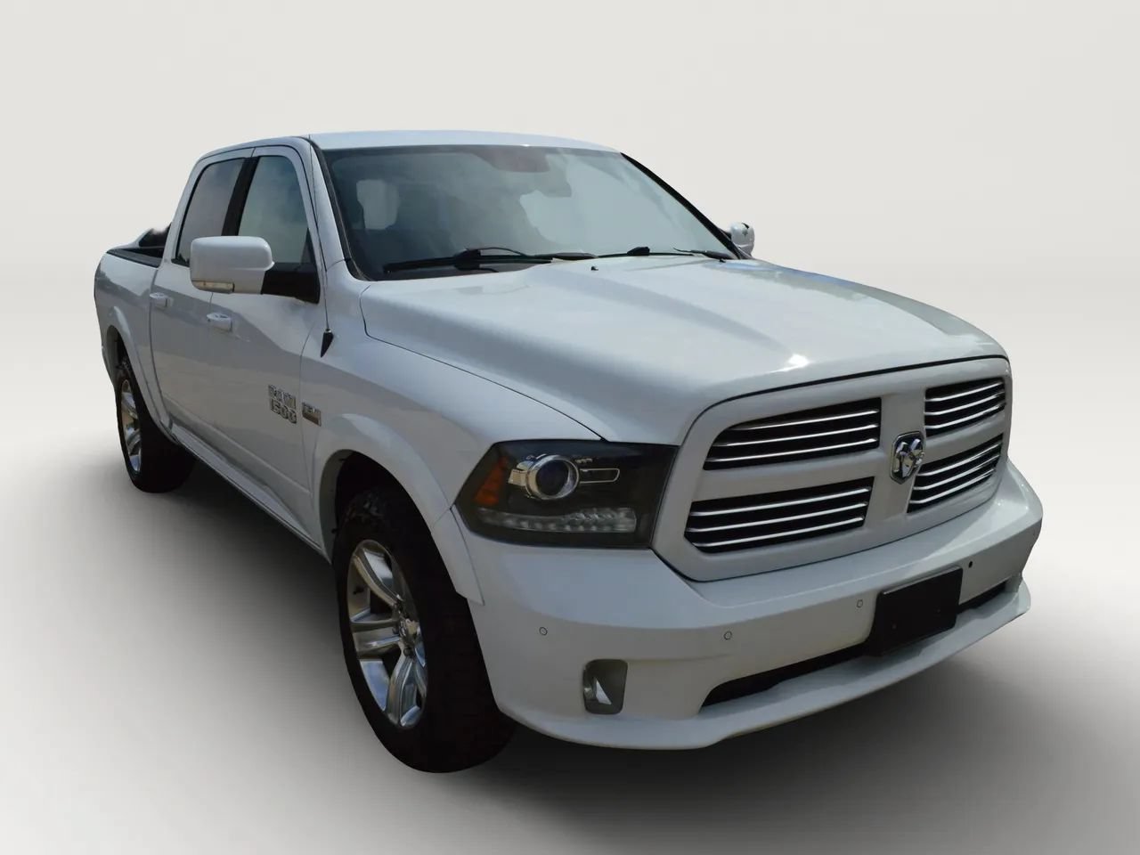 Used 2014 RAM 1500 Sport w/ Convenience Group AWD/4WD image 13
