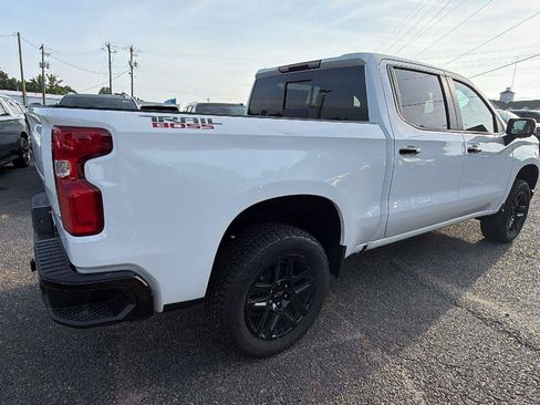 New 2026 Chevrolet Silverado 1500 LT Trail Boss w/ LT Trail Boss Premium Package AWD/4WD image 9