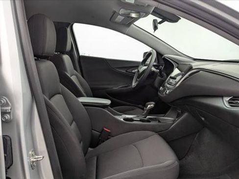 Used 2022 Chevrolet Malibu LT FWD image 21