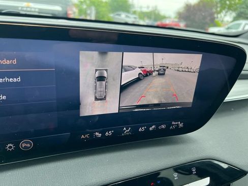 Certified 2025 Buick Enclave Preferred AWD/4WD image 19
