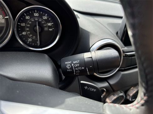 Used 2019 MAZDA MX-5 Miata Grand Touring image 55