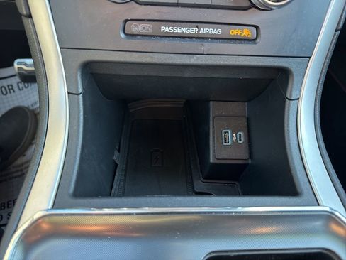 Used 2024 Ford Edge ST-Line image 24