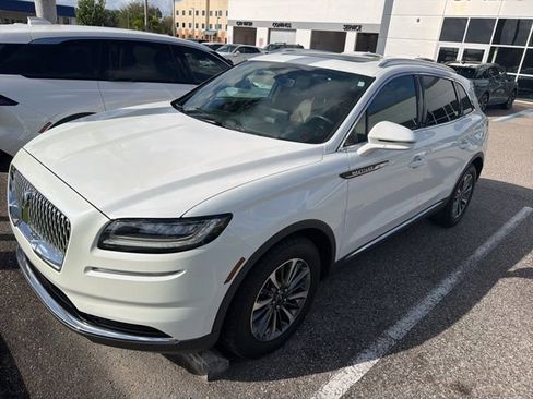 Certified 2023 Lincoln Nautilus Reserve image 3