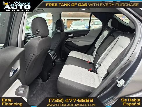Used 2022 Chevrolet Equinox LT AWD/4WD image 13