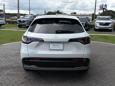 Used 2024 Honda HR-V EX-L image 5