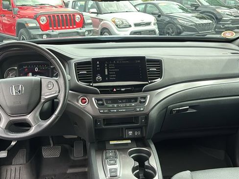 Used 2023 Honda Passport EX-L image 12