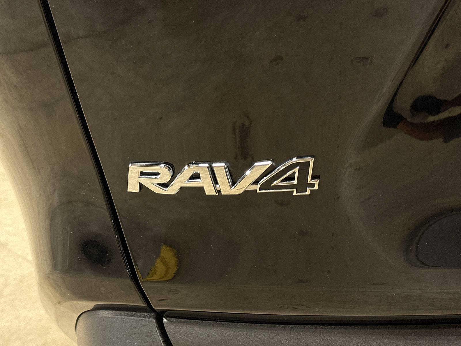 Certified 2025 Toyota RAV4 XLE AWD/4WD image 25