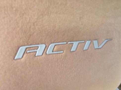 Used 2026 Chevrolet Equinox ACTIV image 17