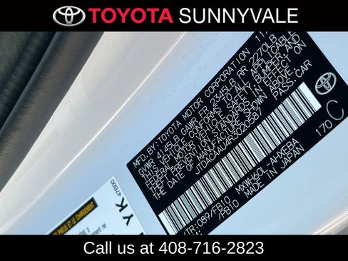 Used 2024 Toyota Prius LE image 31