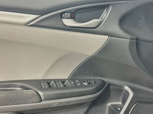 Used 2019 Honda Civic LX image 24