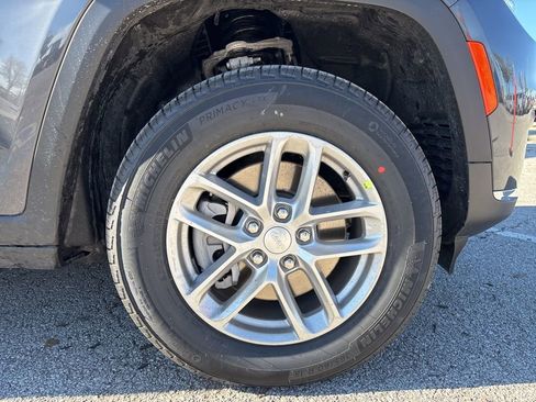 New 2026 Jeep Grand Cherokee L Laredo image 38