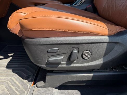 Used 2023 Kia Telluride SX Prestige X-Pro AWD/4WD image 15