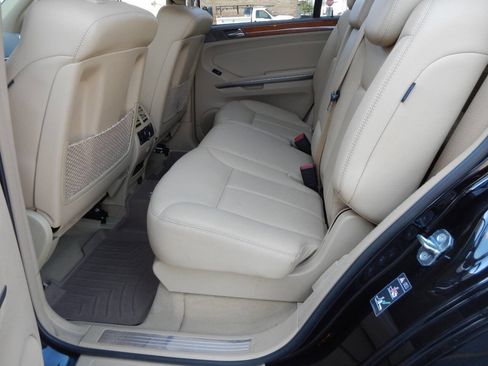 Used 2008 Mercedes-Benz GL 450 4MATIC image 29