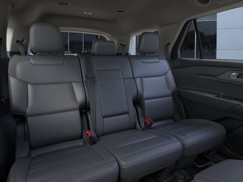 New 2025 Ford Explorer Active w/ Active Comfort Package image 11