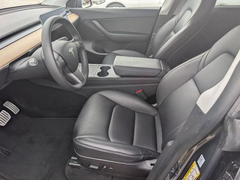 Used 2022 Tesla Model Y Performance AWD/4WD image 6
