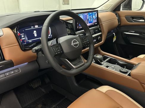 New 2026 Nissan Pathfinder Platinum AWD/4WD image 22