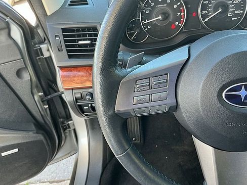 Used 2016 Toyota Camry SE image 44