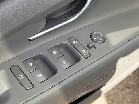 New 2026 Hyundai Elantra SEL Sport image 14