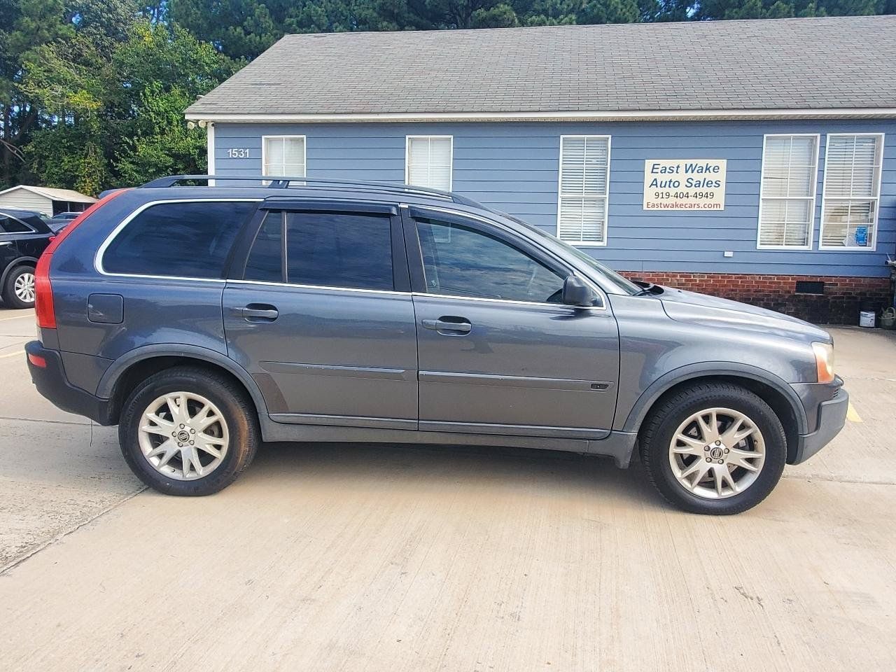 Used 2005 Volvo XC90 V8 AWD/4WD image 4
