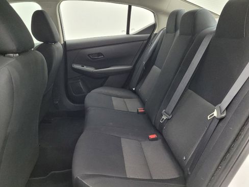 Used 2024 Nissan Sentra SV FWD image 18