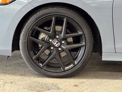 Used 2024 Honda Civic Sport image 23