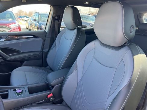 New 2026 Volkswagen Tiguan SE R-Line AWD/4WD image 7