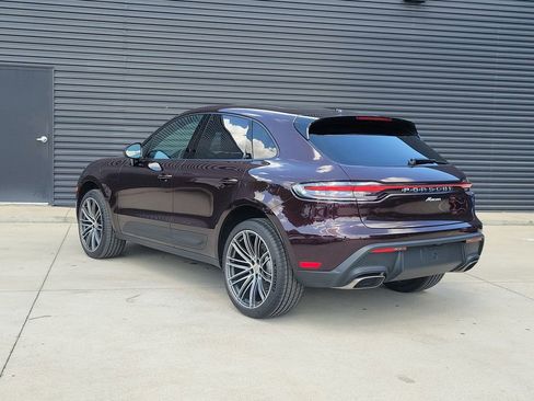 New 2026 Porsche Macan image 3