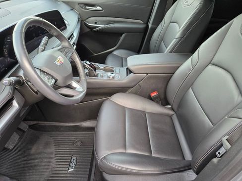 Certified 2024 Cadillac XT4 Premium Luxury w/ Cold Weather Package image 11