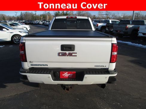 Used 2018 GMC Sierra 3500 Denali w/ Duramax Plus Package image 5