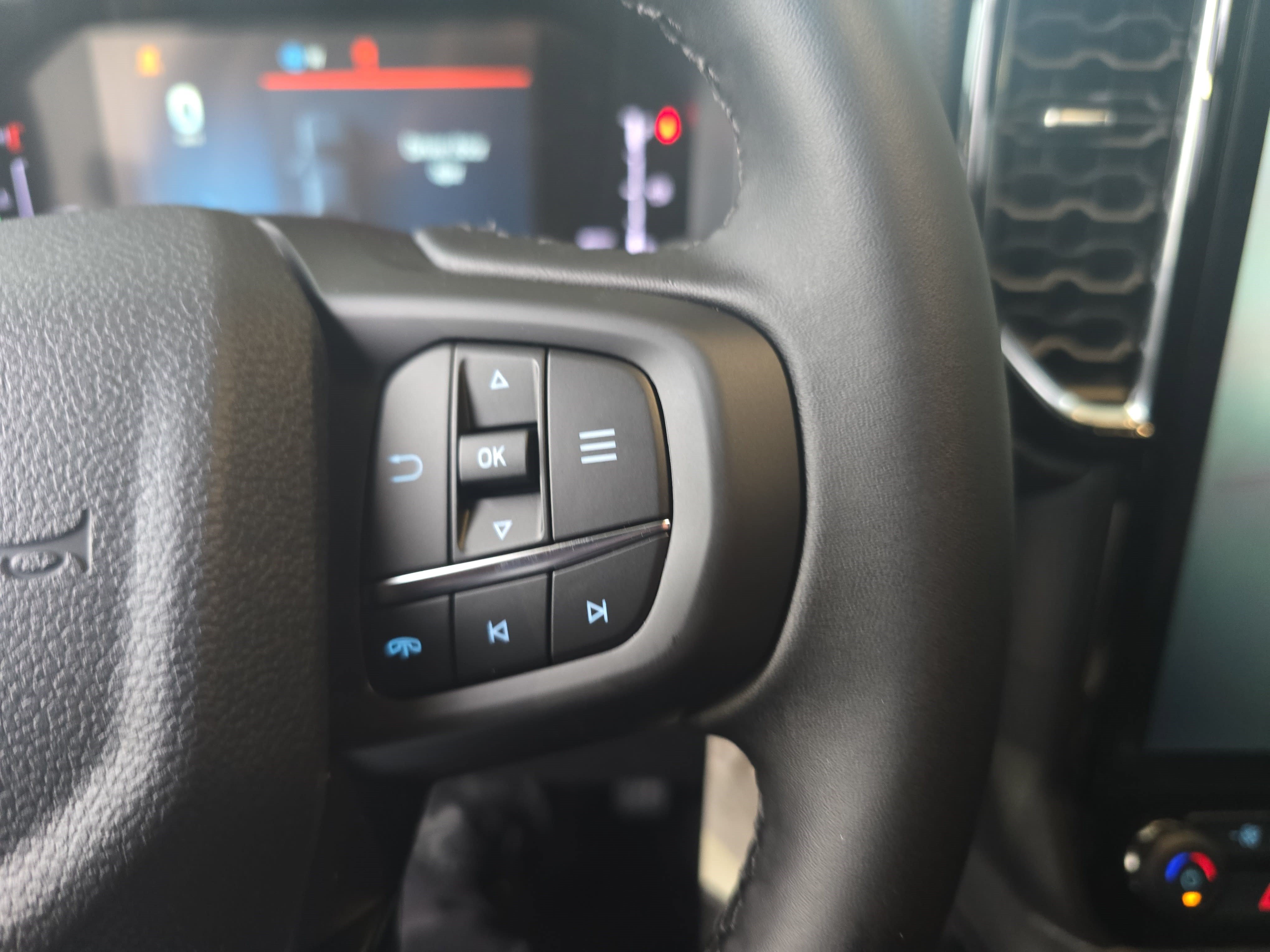 New 2026 Ford Ranger XLT w/ Equipment Group 301A High AWD/4WD image 19