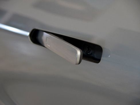 Certified 2024 Chevrolet Equinox EV RS image 13