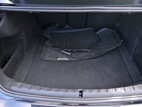 Used 2020 BMW 330i xDrive Sedan w/ M Sport Package image 12