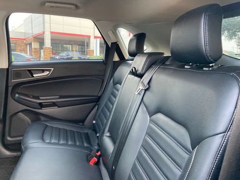 Used 2024 Ford Edge SEL AWD/4WD image 10
