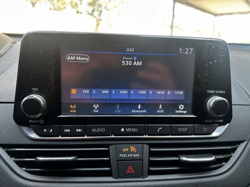 Used 2022 Nissan Altima 2.5 S FWD image 19