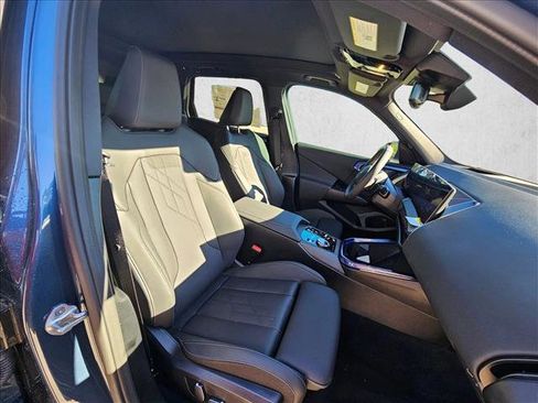 Certified 2025 BMW X3 xDrive30i w/ Premium Package image 16