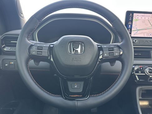 Certified 2026 Honda Passport TrailSport Elite image 21