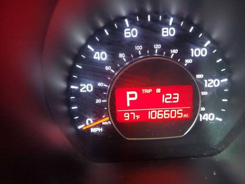Used 2019 Kia Soul FWD image 6