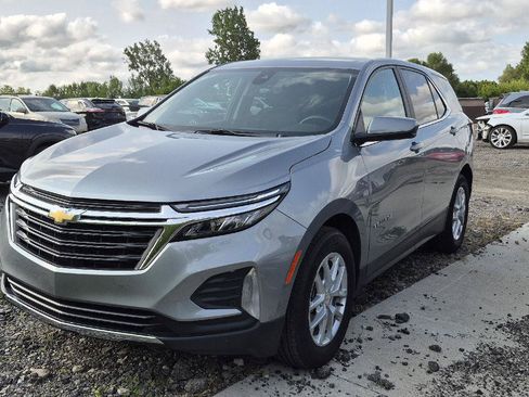 Used 2024 Chevrolet Equinox LT w/ LPO, Floor Liner Package FWD image 1