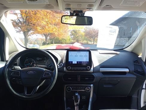 Used 2020 Ford EcoSport SES image 11